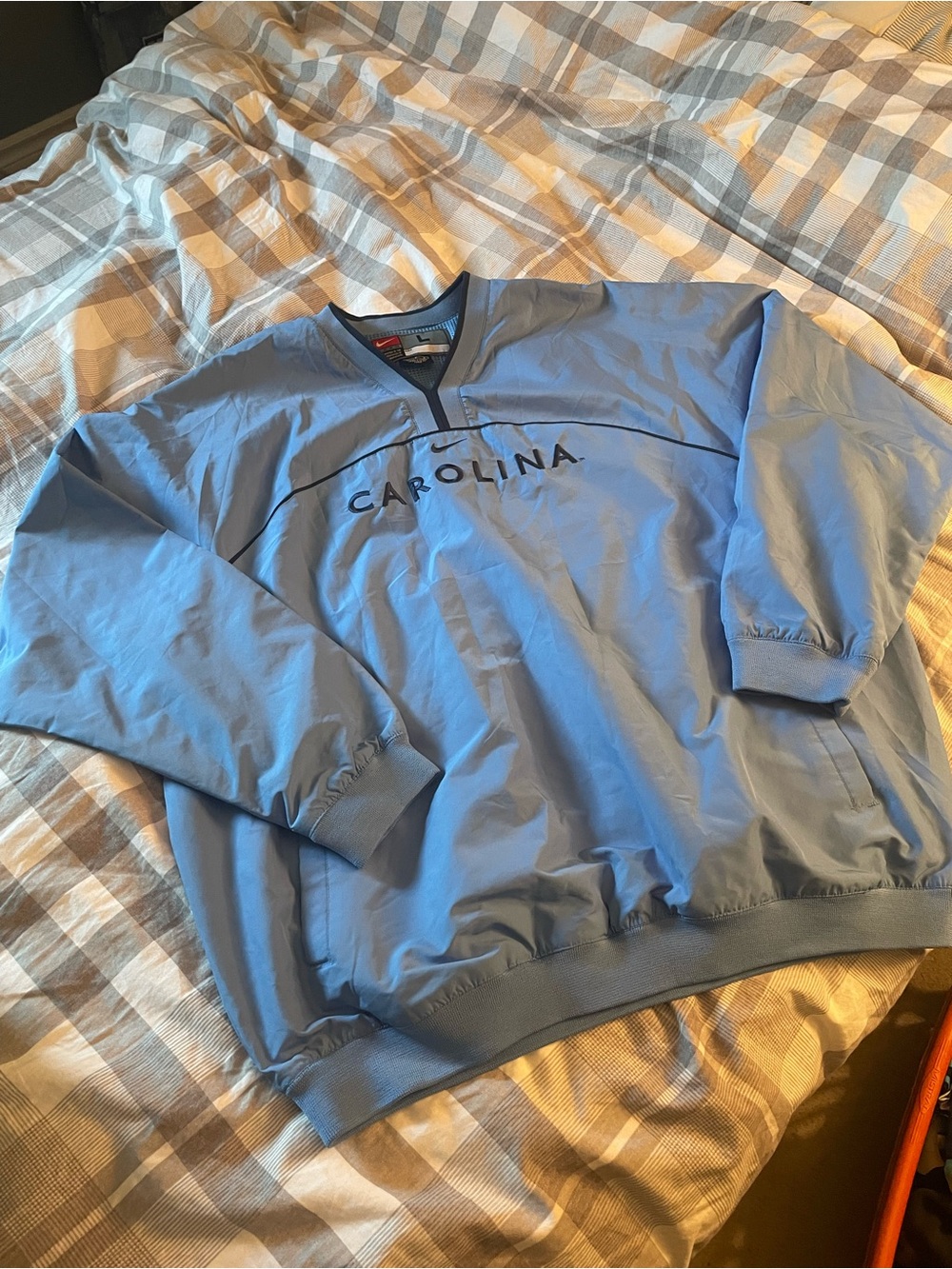 Vintage Nike tar heel pull over windbreaker